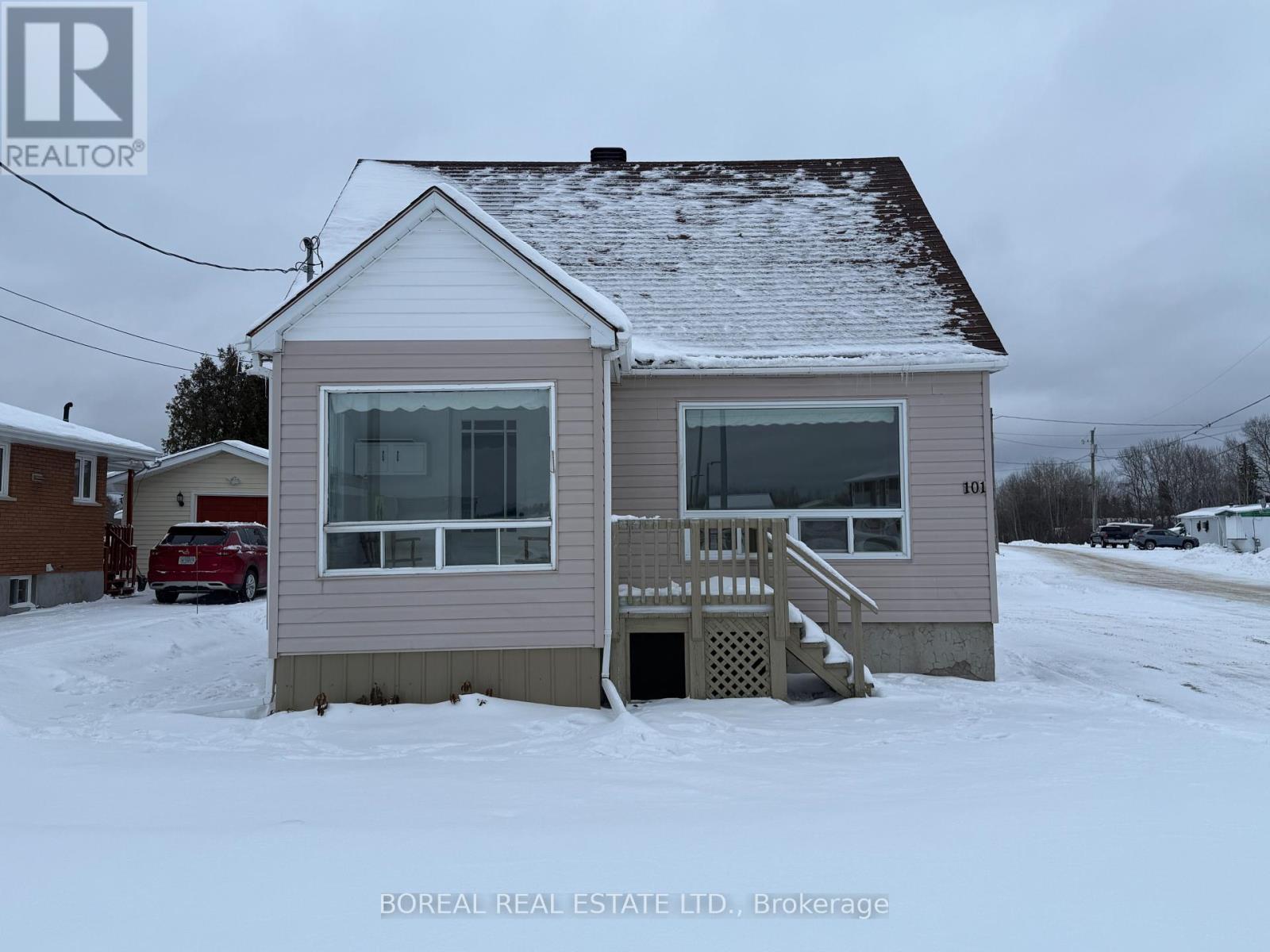 101 Ross Road, Smooth Rock Falls (Srf), ON - Outdoor