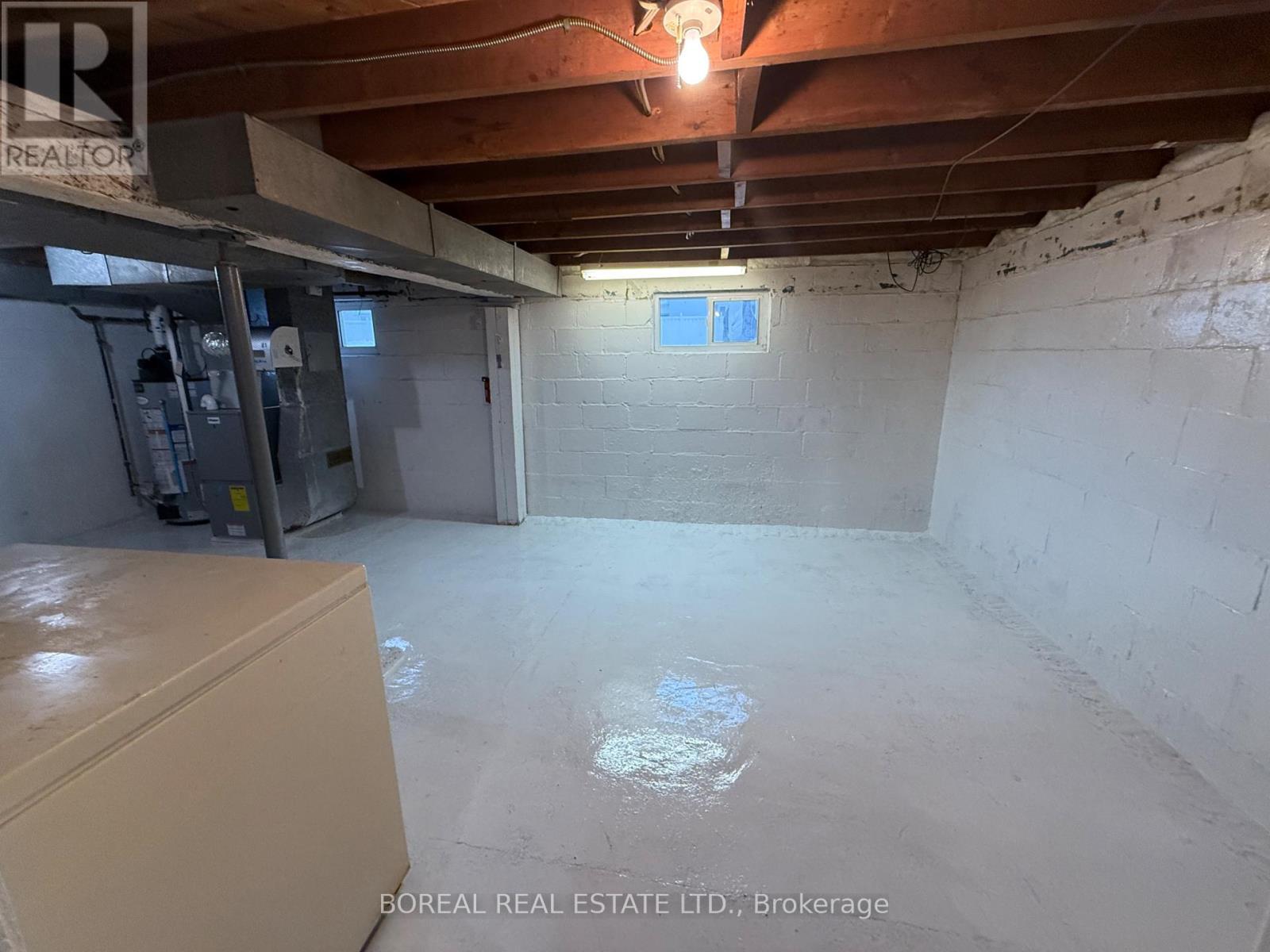 101 Ross Road, Smooth Rock Falls (Srf), ON - Indoor Photo Showing Basement