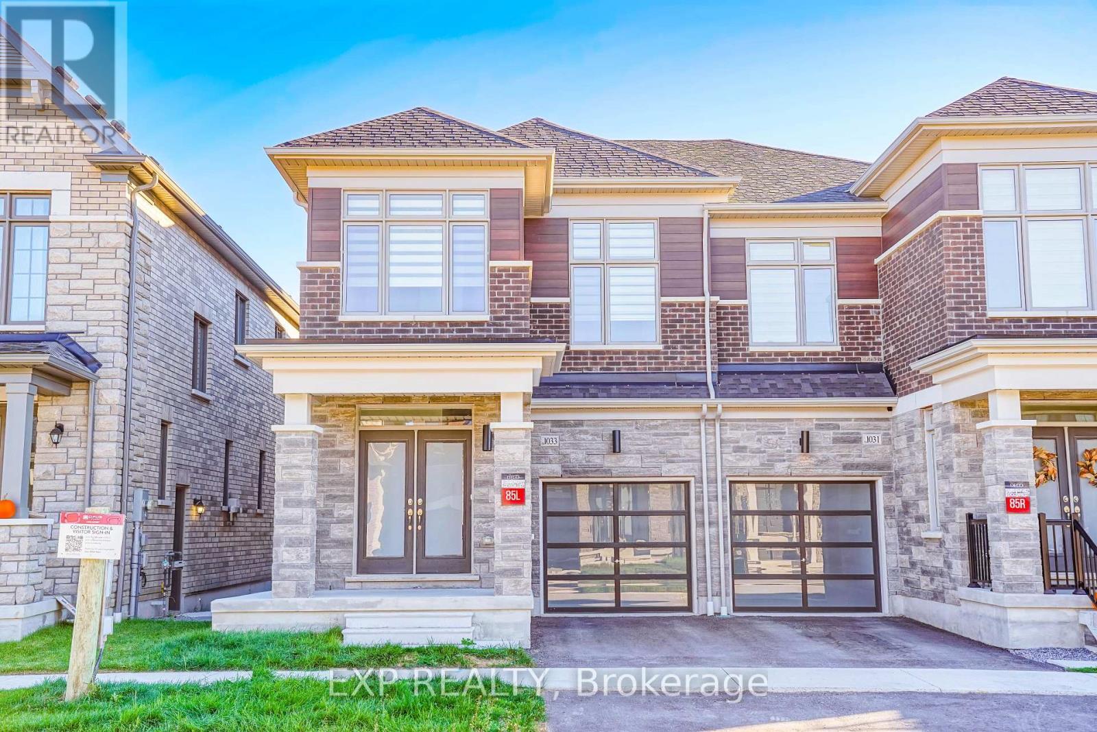 1033 Pisces Trail, Pickering, ON - Outdoor With Facade