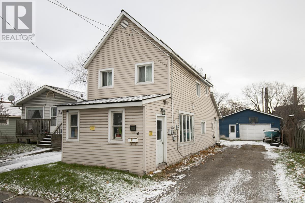 76 Central St, Sault Ste. Marie, ON - Outdoor