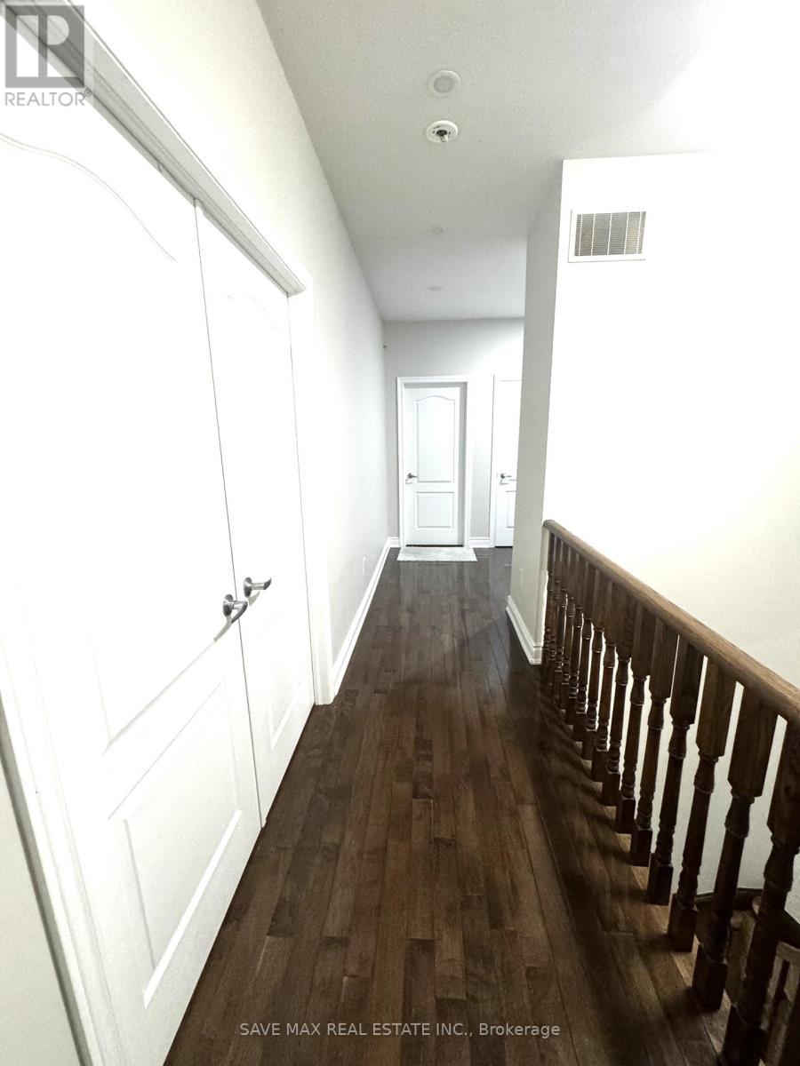 64 Louvain Drive, Brampton, ON - Indoor Photo Showing Other Room