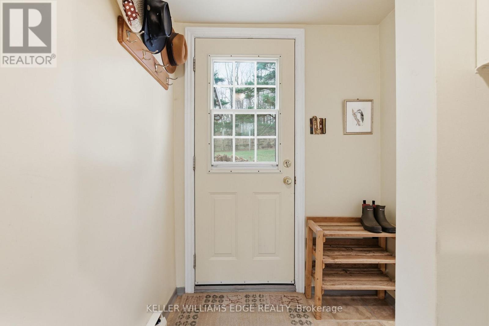 5600 Cedar Springs Road, Burlington, ON - Indoor Photo Showing Other Room