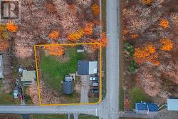 Lot Lines Approximate -