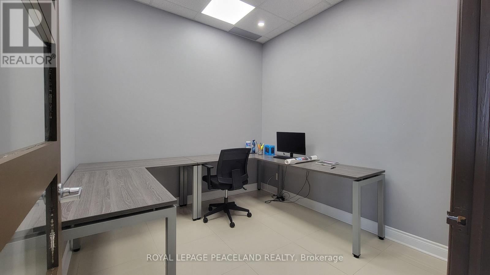 407 - 218 Export Boulevard, Mississauga, ON