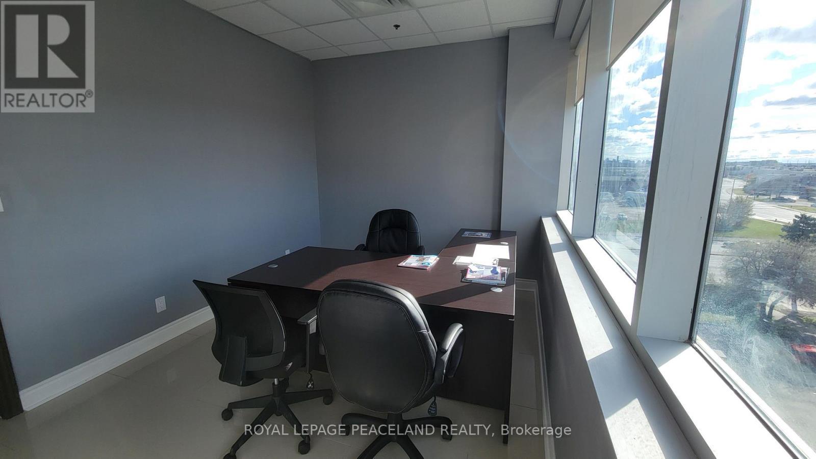 407 - 218 Export Boulevard, Mississauga, ON