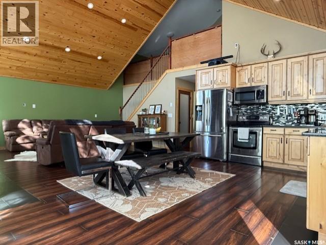 152 Criddle Avenue, Crooked Lake, SK - Indoor Photo Showing Kitchen