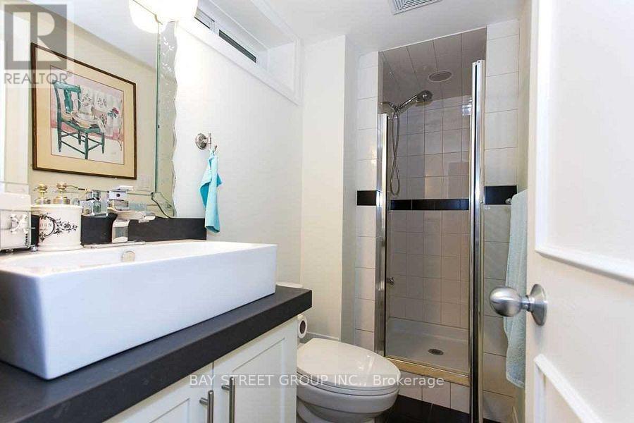 34 Fraser Street, Markham, ON - Indoor Photo Showing Bathroom