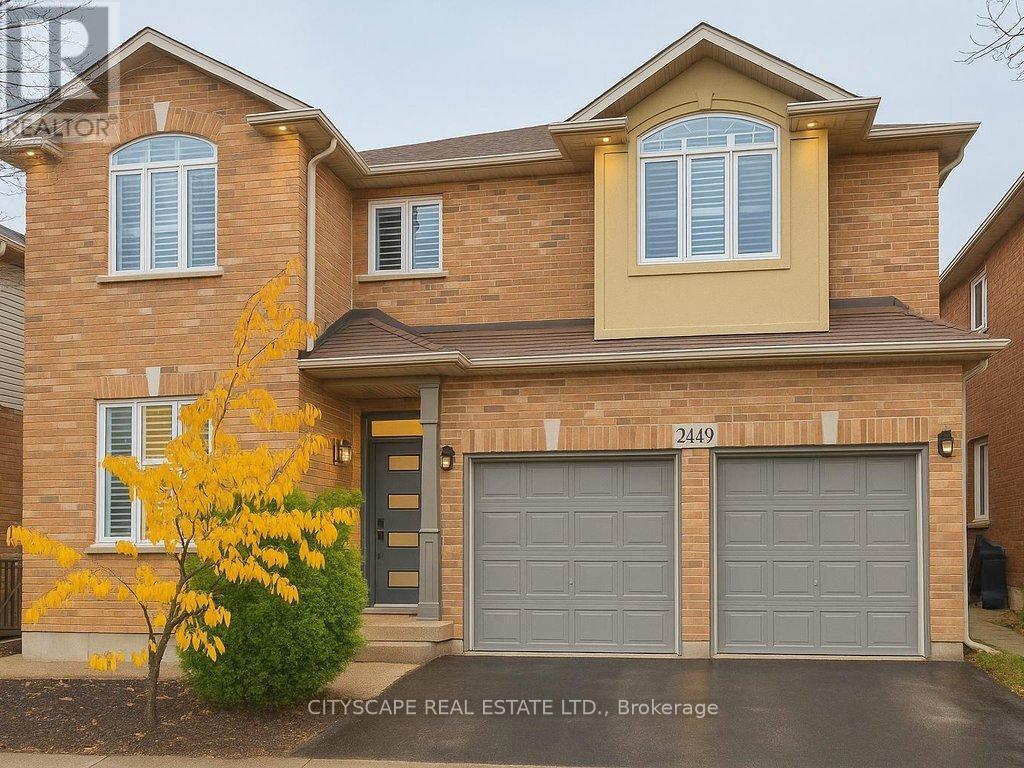 2449 Auckland Drive, Burlington, ON - Outdoor