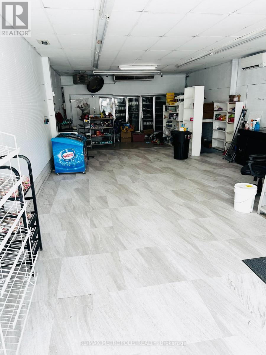 634 Chamberlain Street, Peterborough, ON