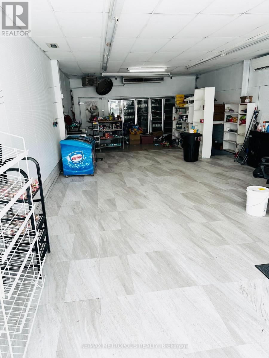 634 Chamberlain Street, Peterborough, ON