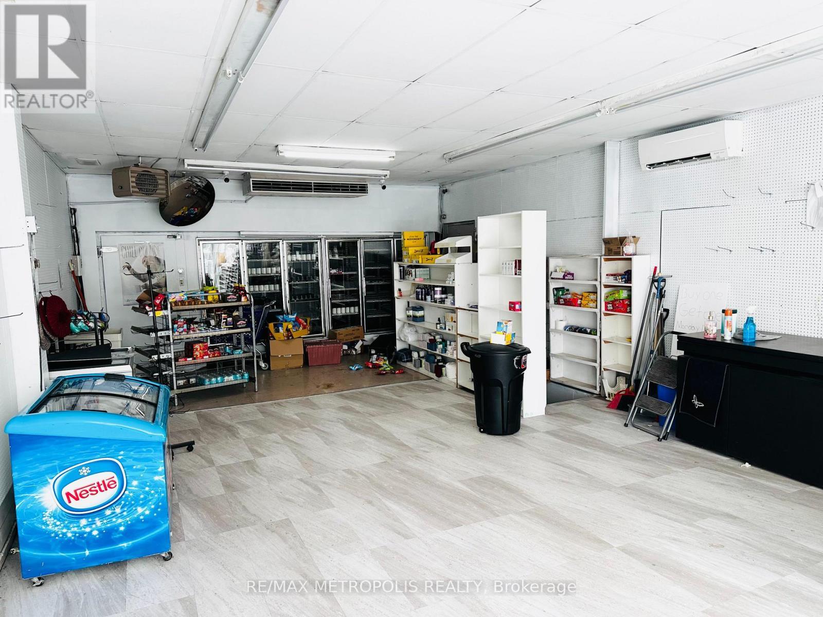 634 Chamberlain Street, Peterborough, ON