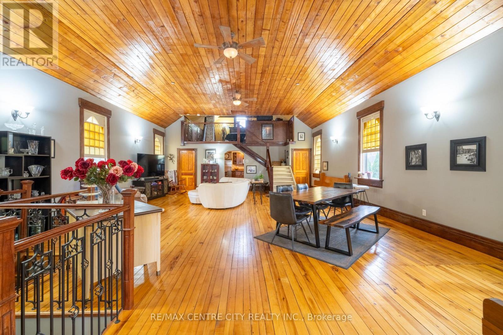 50 High Street W, Strathroy-Caradoc (Sw), ON - Indoor Photo Showing Other Room