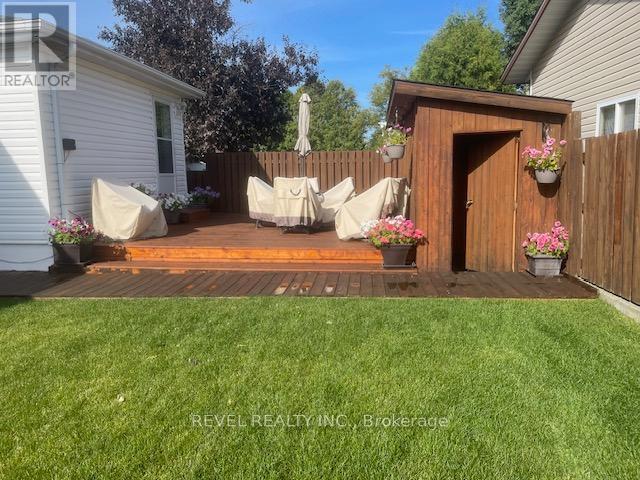 388 Ross Avenue E, Timmins (Tne - North), ON - Outdoor With Deck Patio Veranda