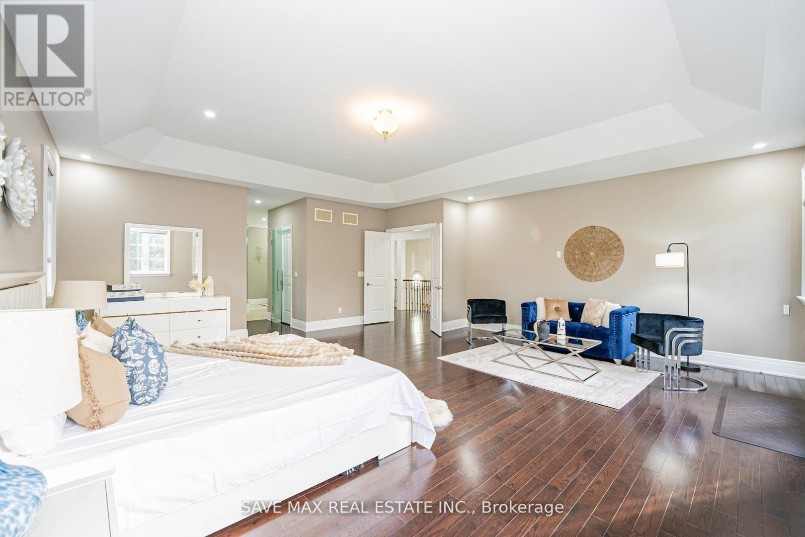 95 Sarracini Crescent, Vaughan, ON - Indoor Photo Showing Bedroom