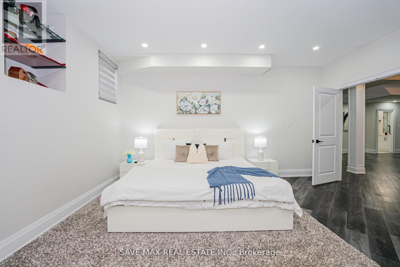 95 Sarracini Crescent, Vaughan, ON - Indoor Photo Showing Bedroom