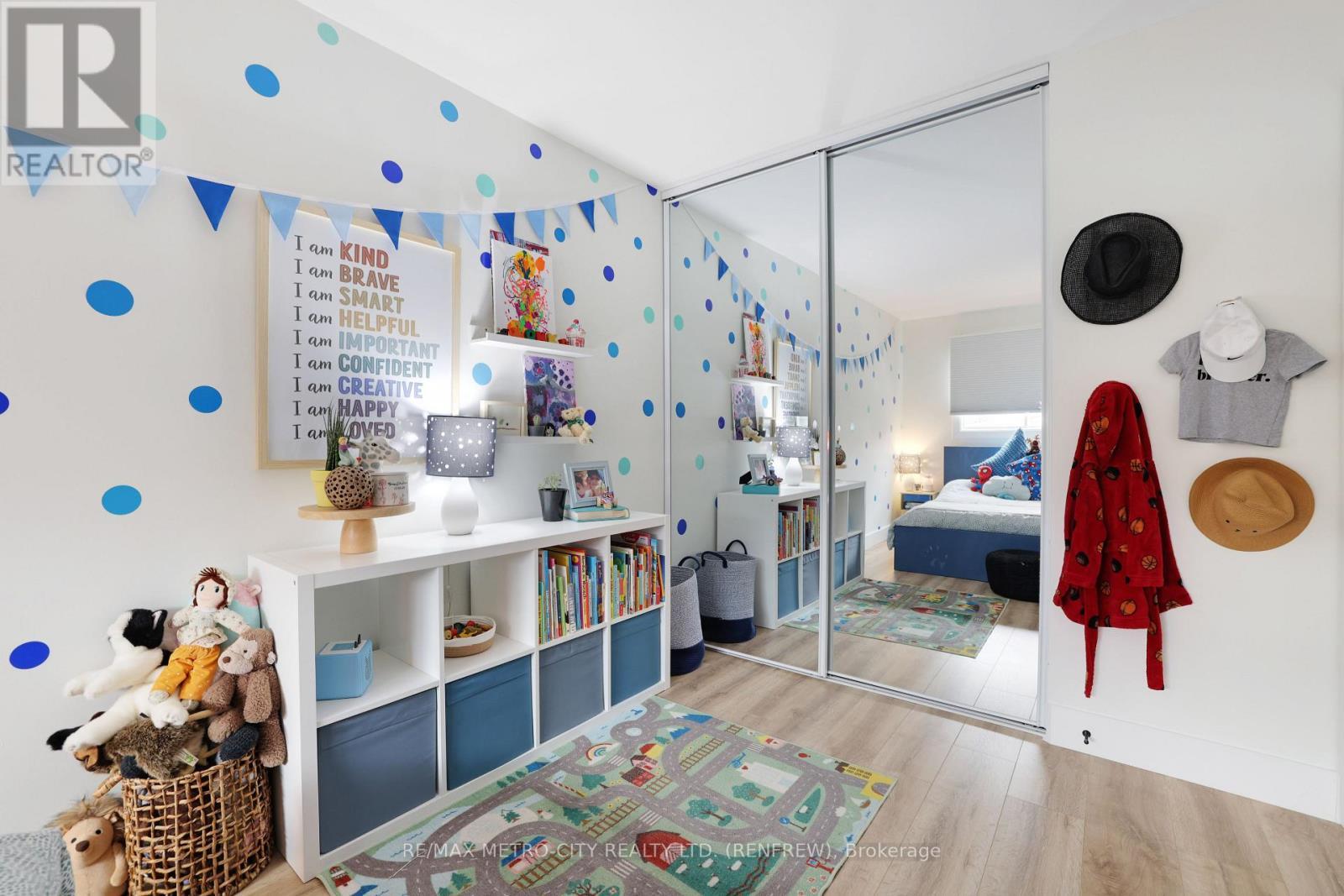 233 Airth Boulevard W, Renfrew, ON - Indoor