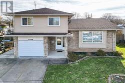 3260 Harleyford Crescent - Front elevation -