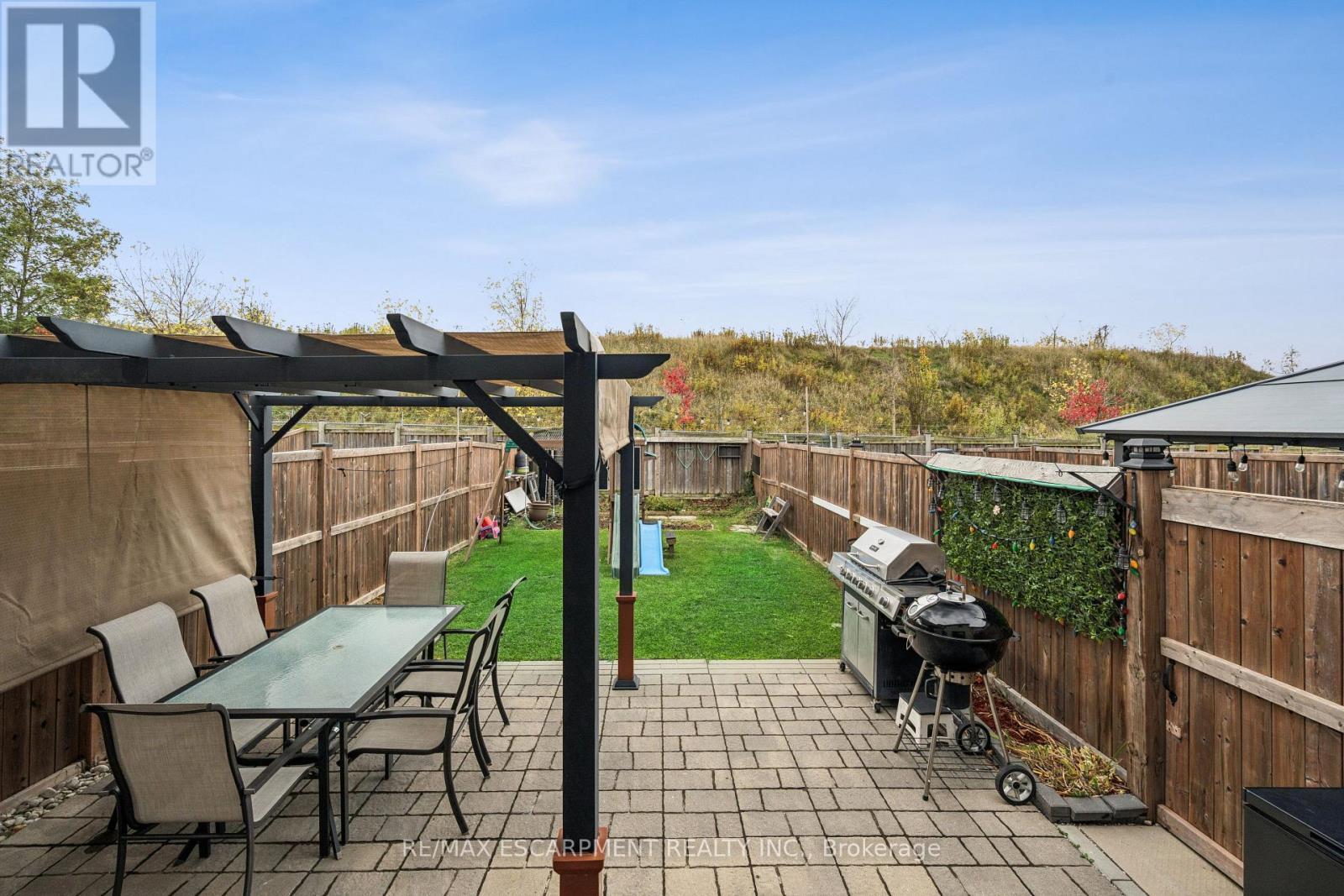 12 Crafter Crescent, Hamilton, ON - Outdoor With Deck Patio Veranda