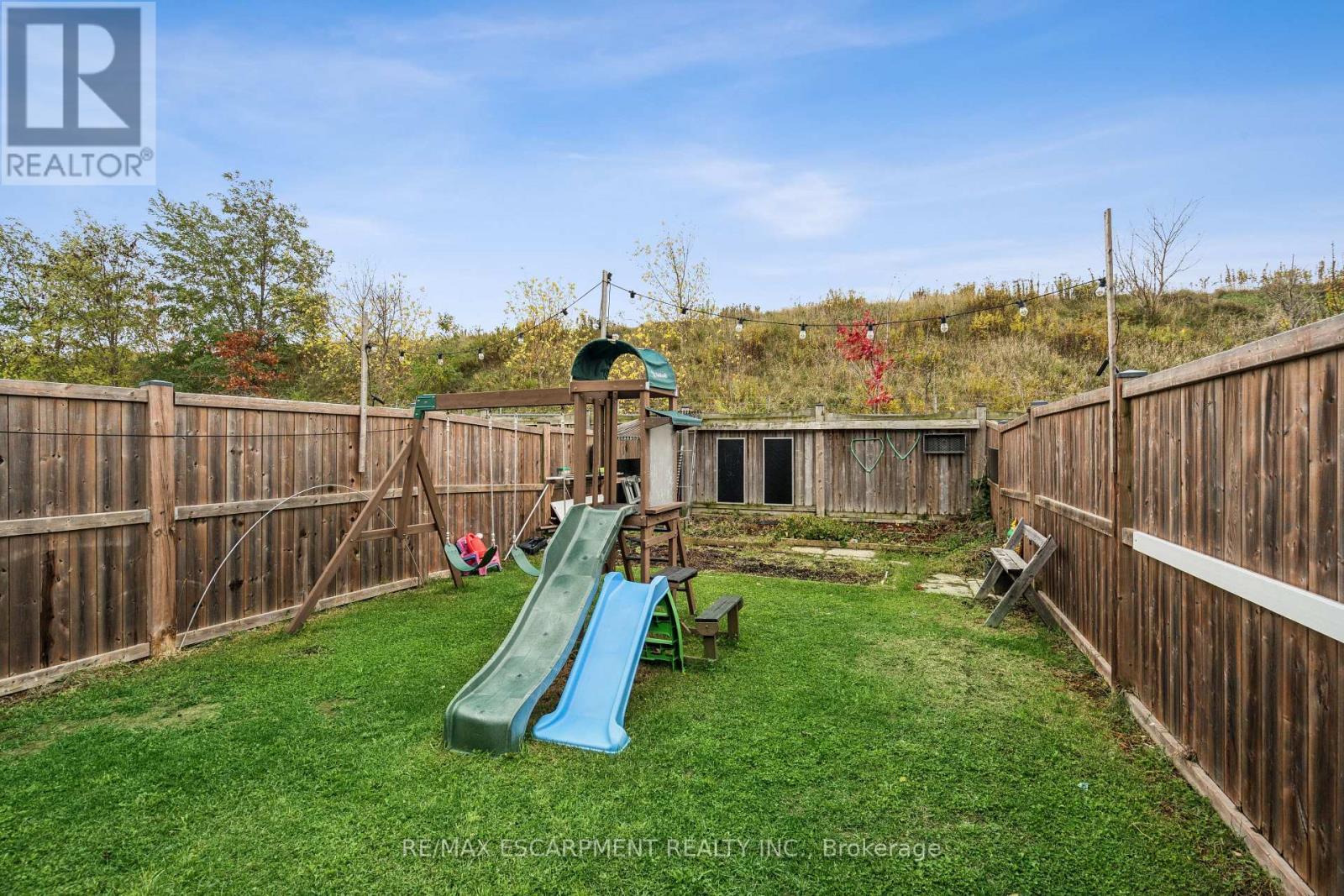 12 Crafter Crescent, Hamilton, ON - Outdoor