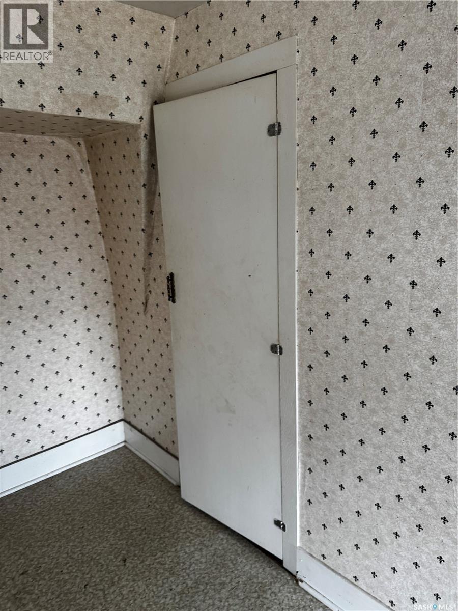210 2Nd Avenue W, Nokomis, SK - Indoor Photo Showing Other Room