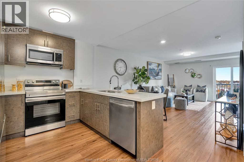 1489 Banwell Unit# 725, Windsor, ON - Indoor Photo Showing Kitchen With Stainless Steel Kitchen With Double Sink