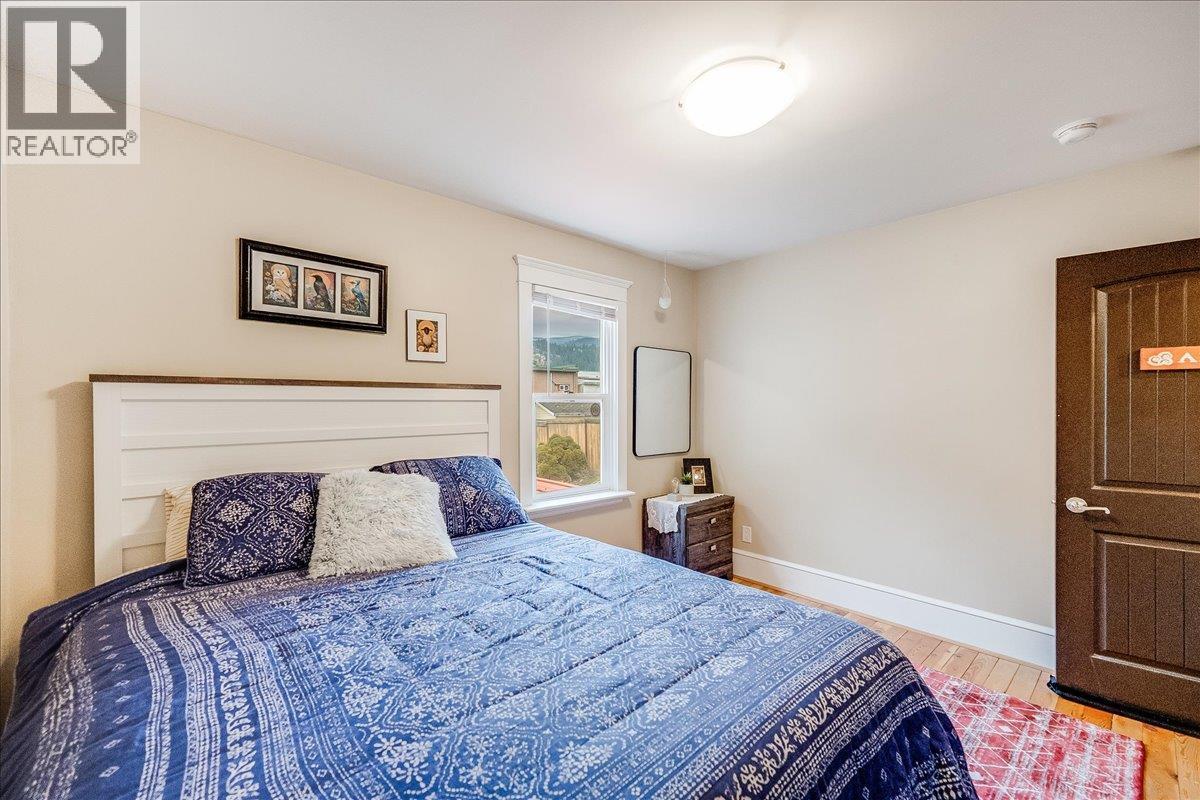 214 11Th Avenue, Castlegar, BC