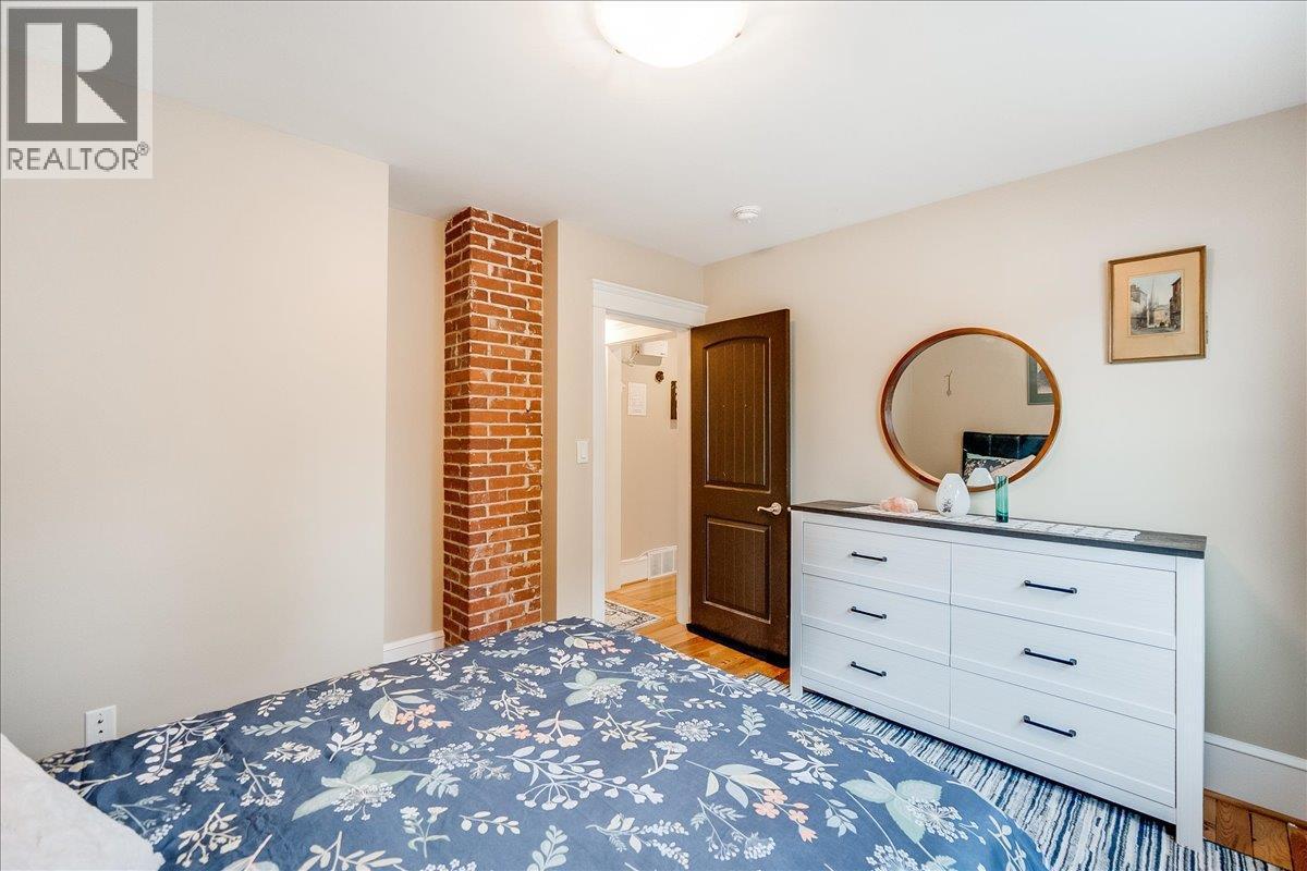 214 11Th Avenue, Castlegar, BC