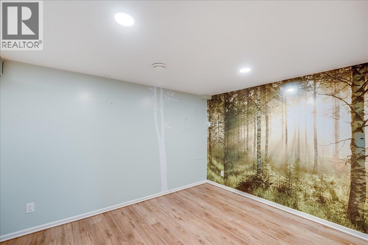 214 11Th Avenue, Castlegar, BC