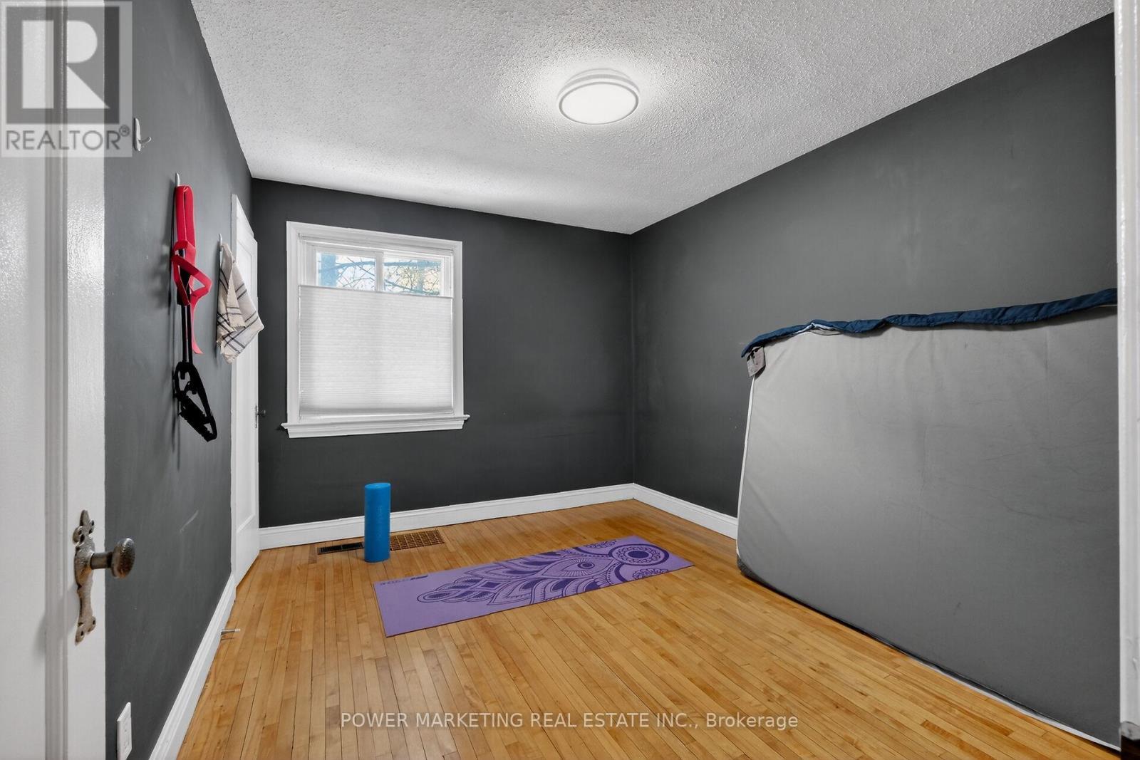 21 Perkins Street, Ottawa, ON - Indoor Photo Showing Other Room