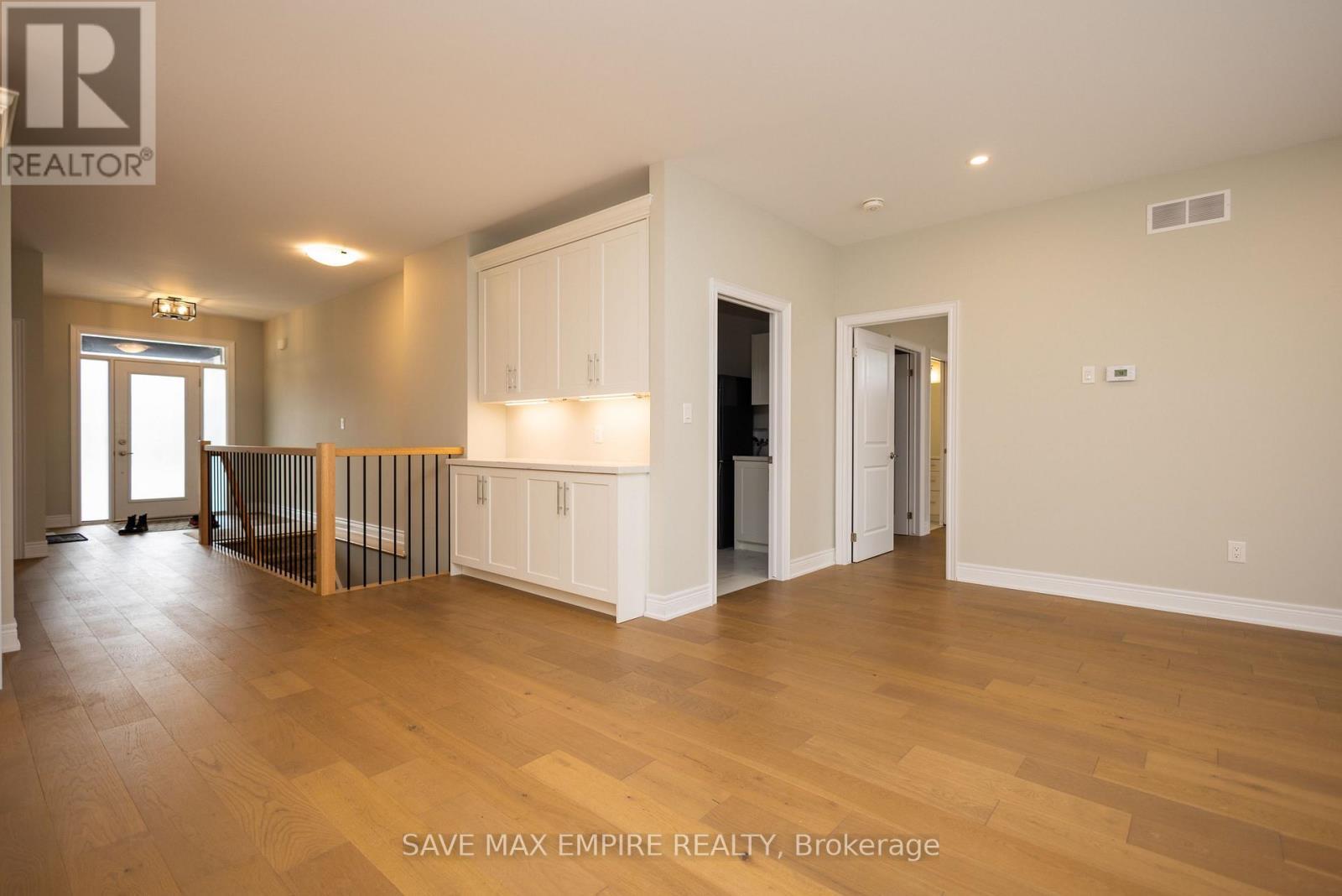 3580 Canfield Crescent, Fort Erie, ON - Indoor Photo Showing Other Room