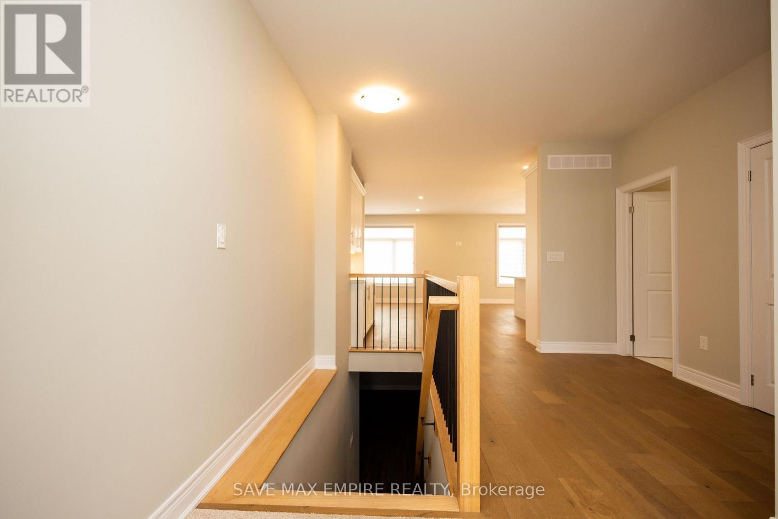 3580 Canfield Crescent, Fort Erie, ON - Indoor Photo Showing Other Room