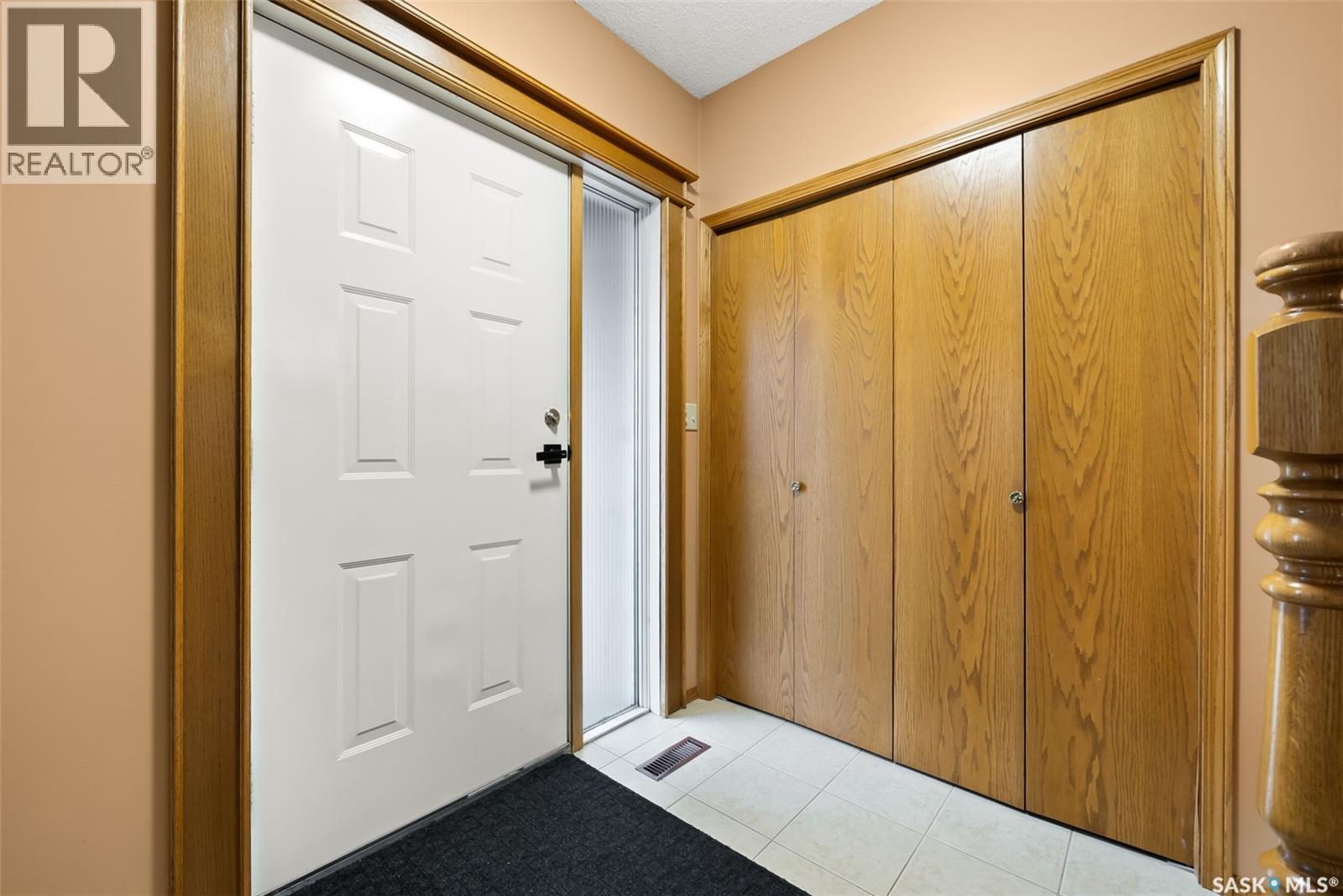 1506 Truesdale Drive E, Regina, SK - Indoor Photo Showing Other Room