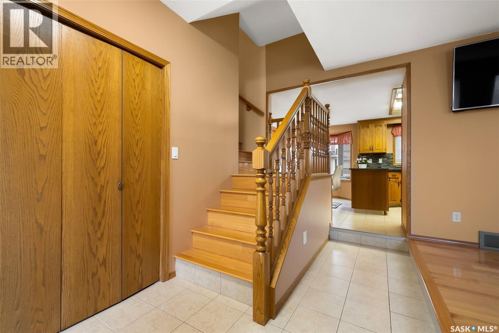 1506 Truesdale Drive E, Regina, SK - Indoor Photo Showing Other Room