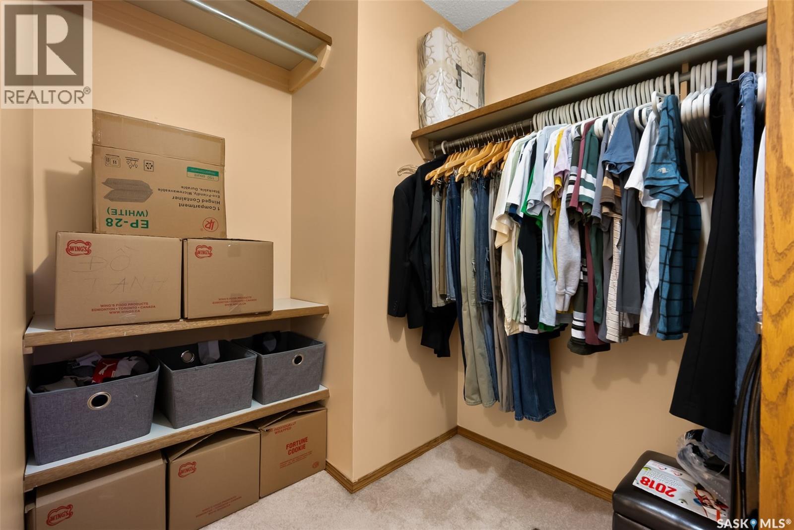 1506 Truesdale Drive E, Regina, SK - Indoor With Storage