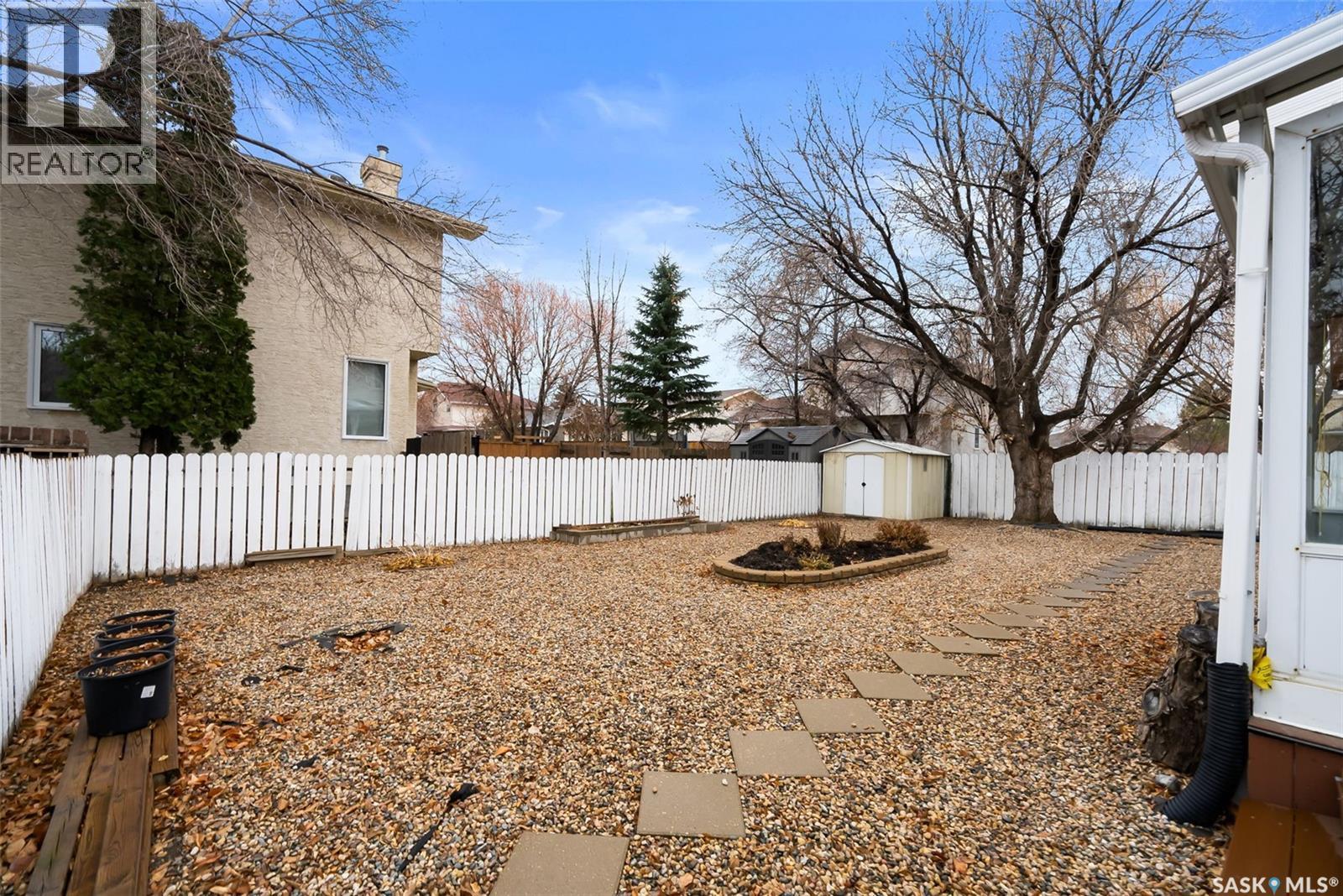 1506 Truesdale Drive E, Regina, SK - Outdoor