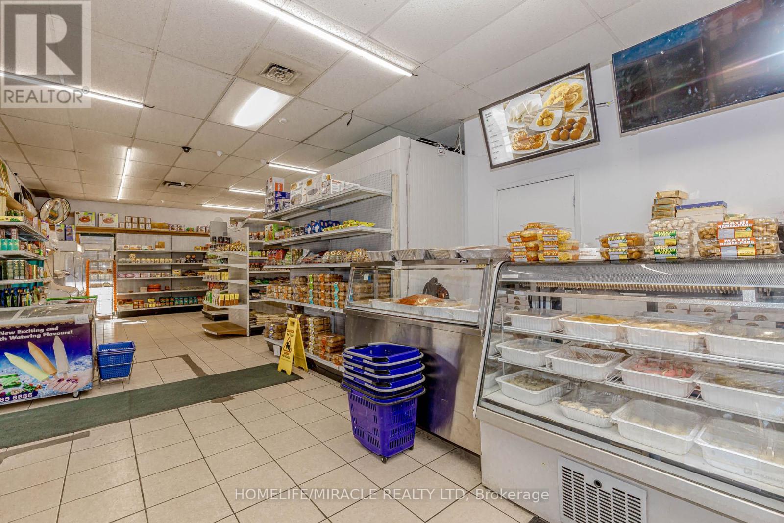 #16 - 500 Willow Road, Guelph, ON