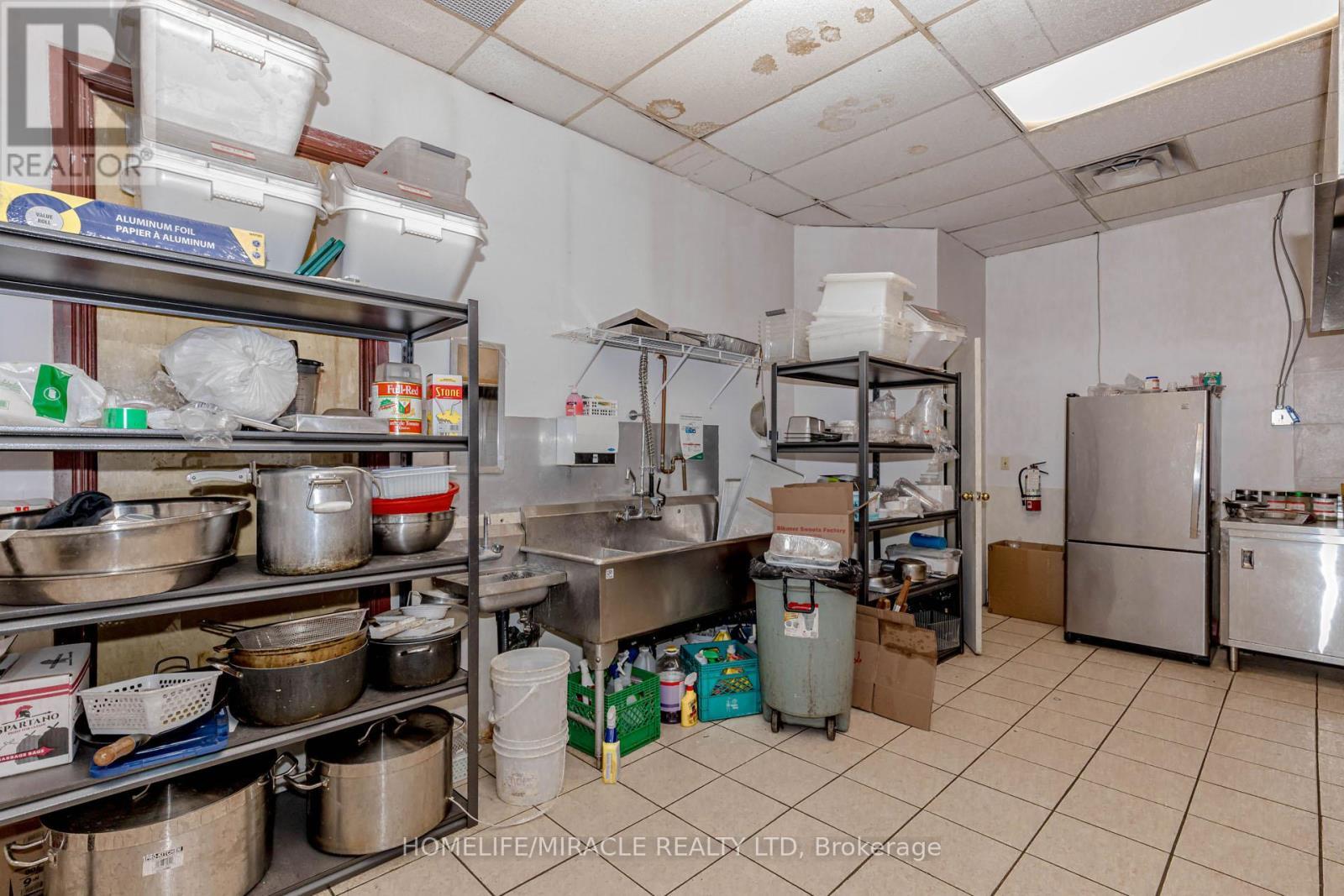 #16 - 500 Willow Road, Guelph, ON