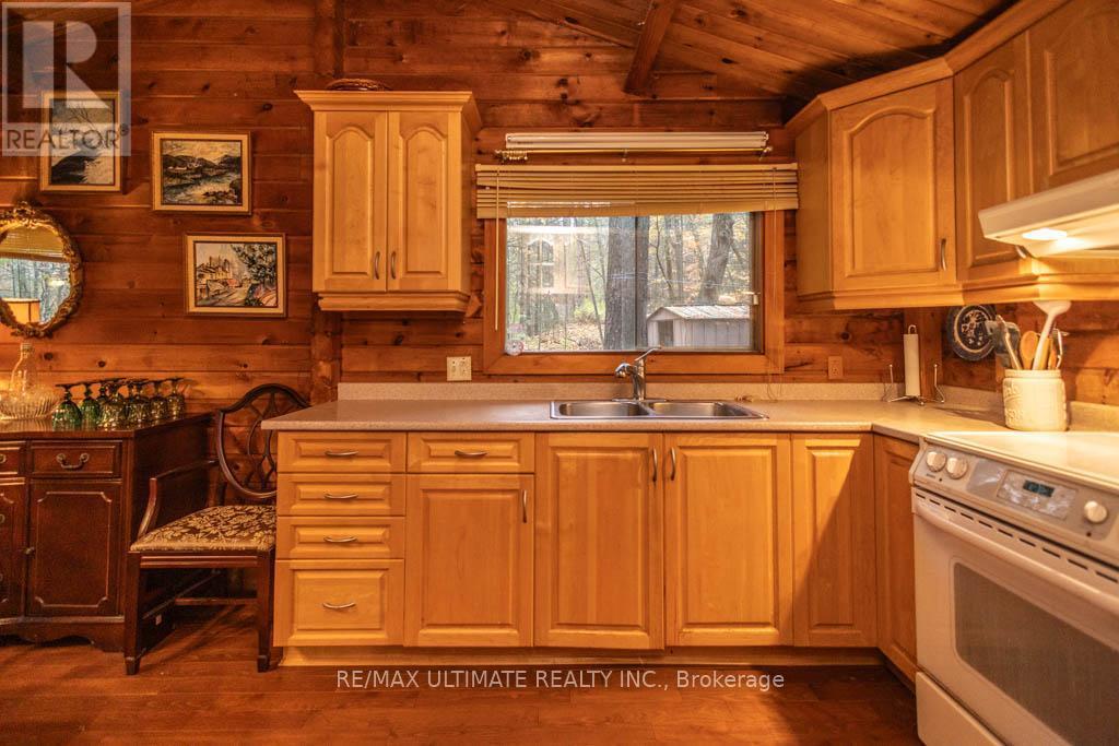 65 Sumac Lane, Scugog, ON - Indoor Photo Showing Kitchen With Double Sink