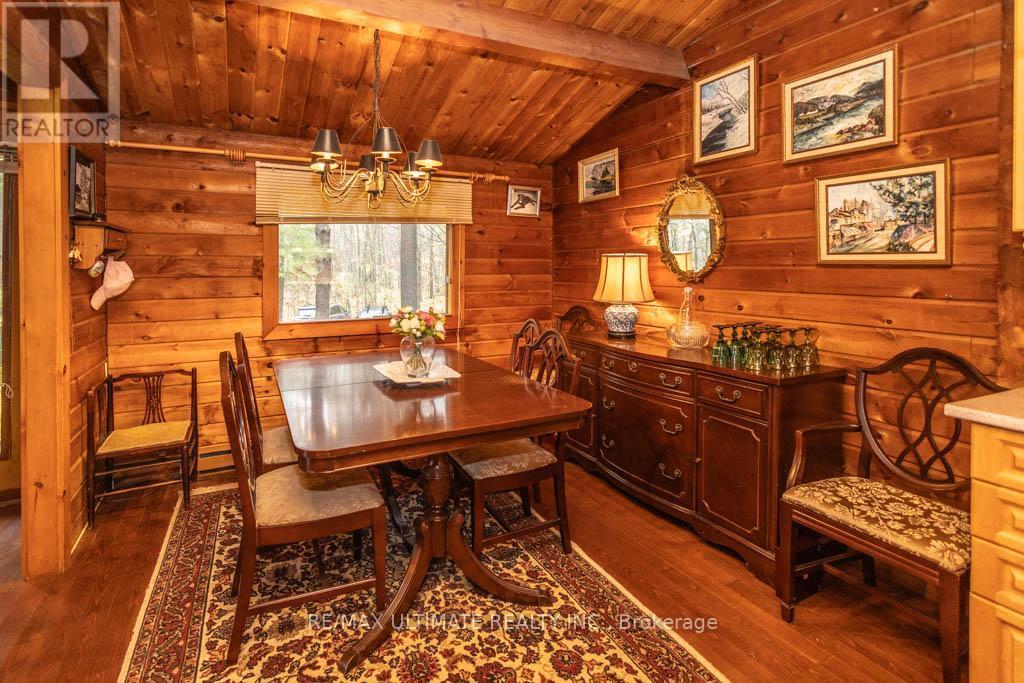 65 Sumac Lane, Scugog, ON - Indoor Photo Showing Dining Room