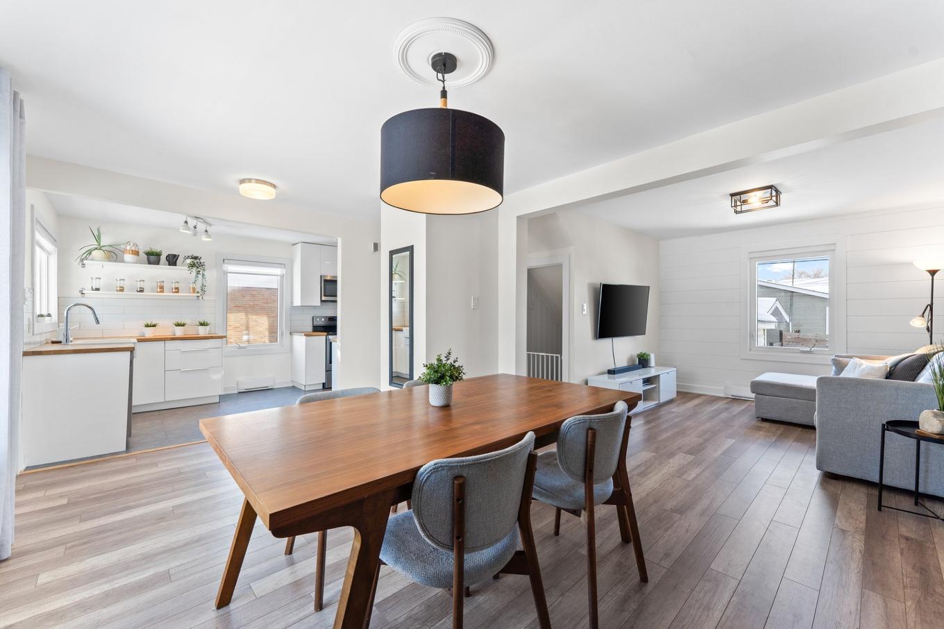 Salle à manger - 12135 Rue Parent, Montréal (Rivière-Des-Prairies/Pointe-Aux-Trembles), QC - Indoor