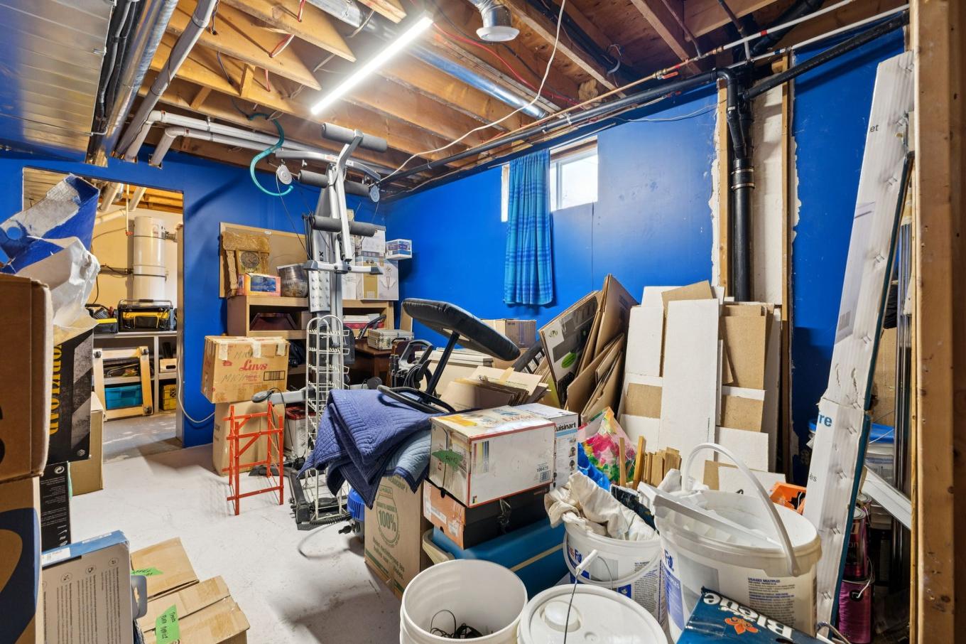 Rangement - 117 Rue Ste-Rose, Gatineau (Gatineau), QC - Indoor Photo Showing Basement