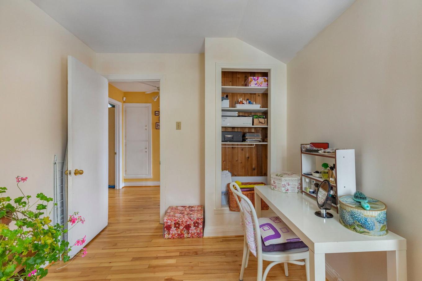 Chambre à coucher - 7420 Rue De Carpiquet, Montréal (Côte-Des-Neiges/Notre-Dame-De-Grâce), QC - Indoor