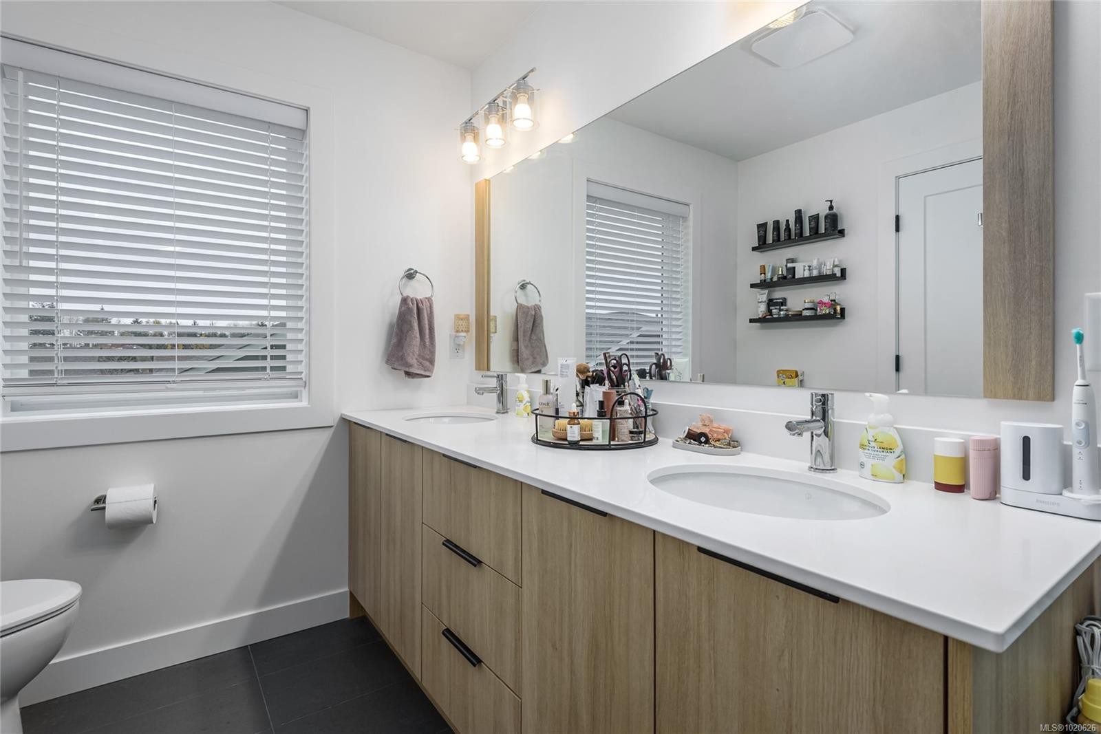 34-2310 Guthrie Rd, Comox, BC