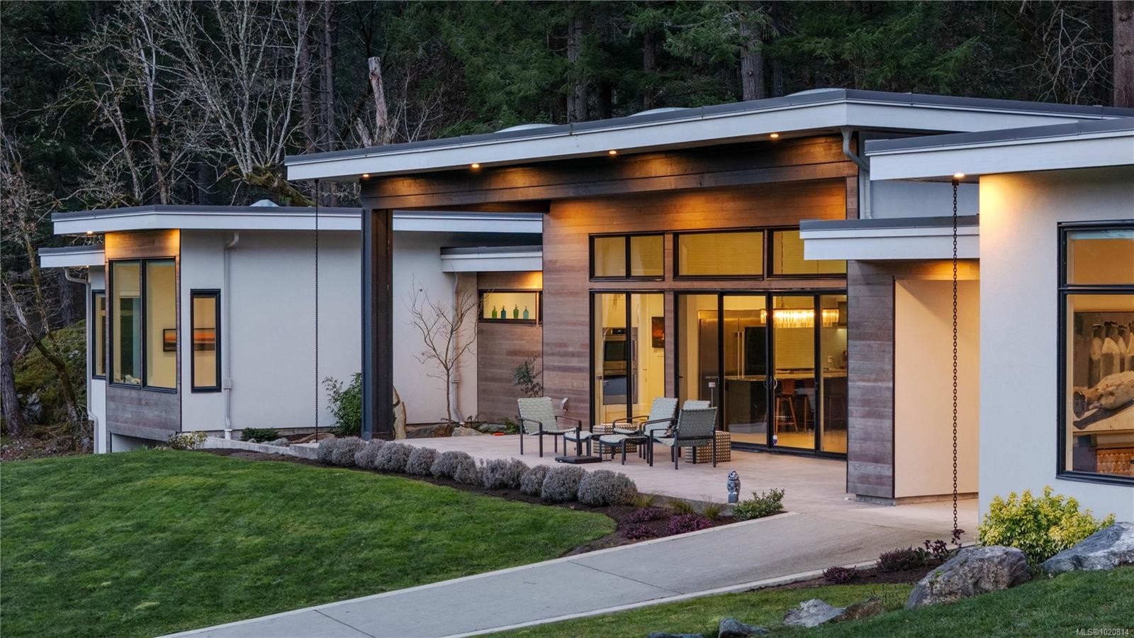 5100 Jagtar'S Way, Saanich, BC