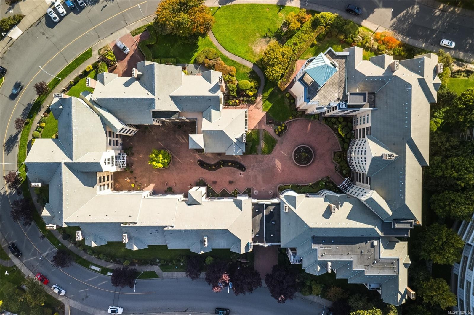 303-50 Songhees Rd, Victoria, BC - Outdoor With View