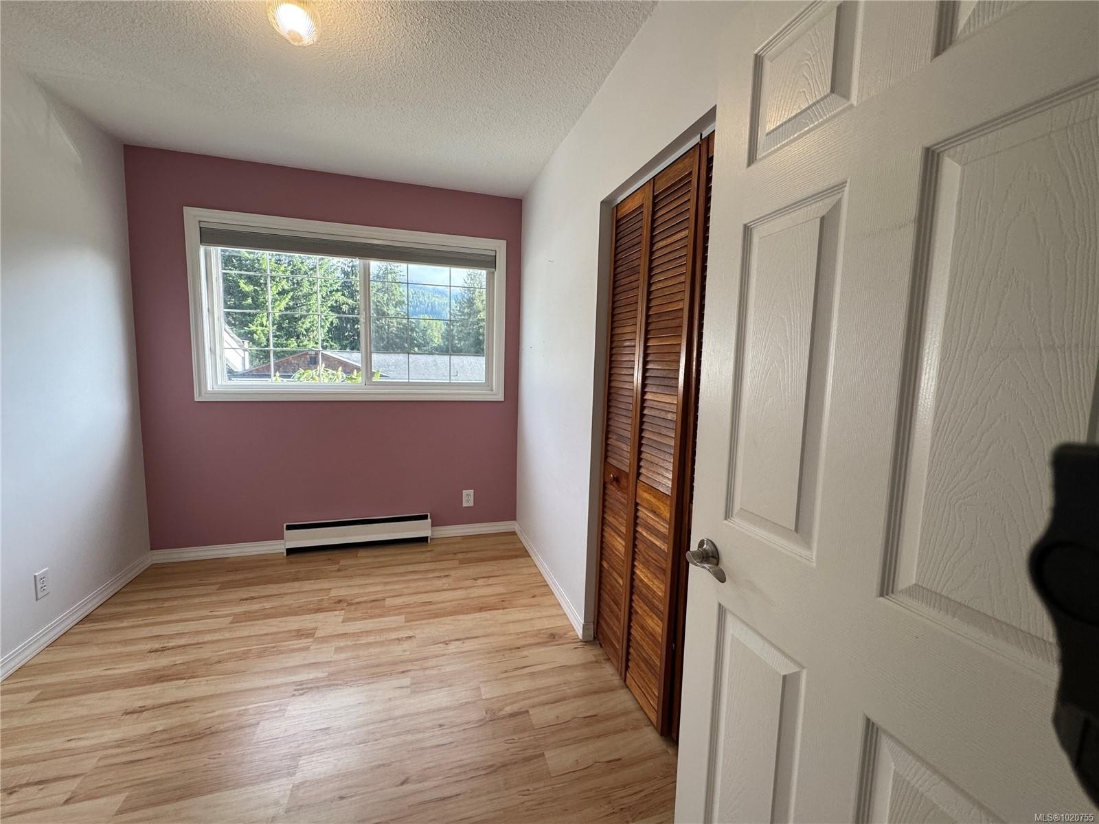 594 Hummingbird Lane, Gold River, BC