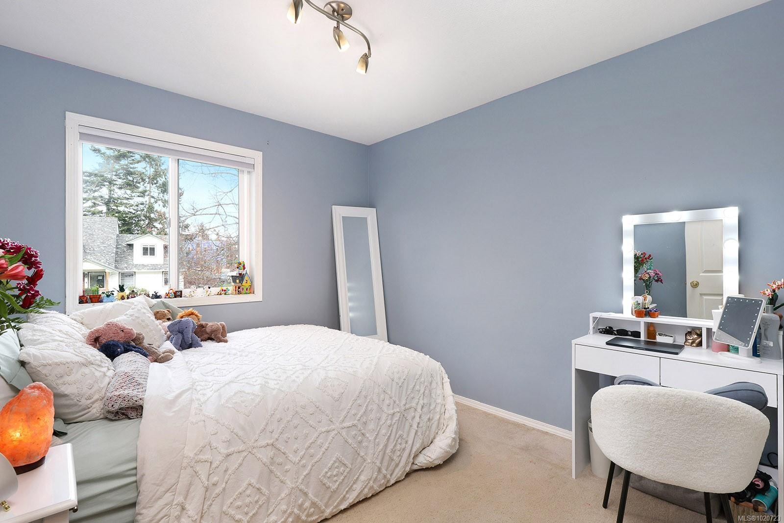 2225 Heron Cres, Comox, BC