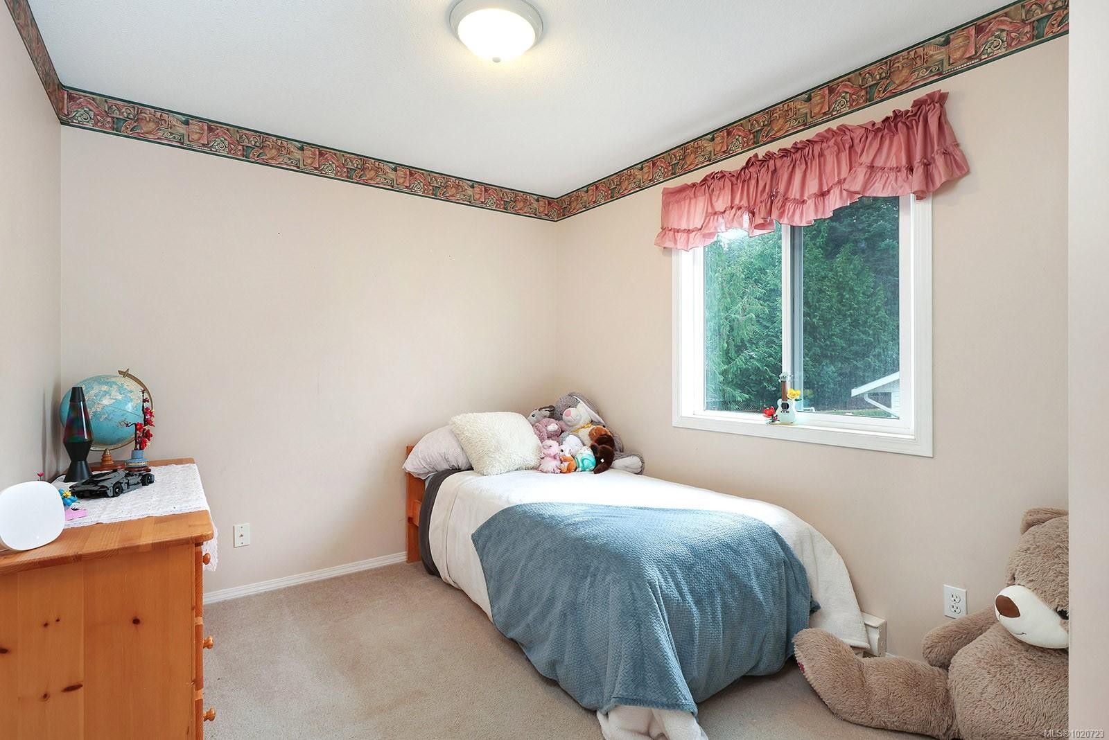 2225 Heron Cres, Comox, BC