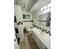 Suite Bathroom -