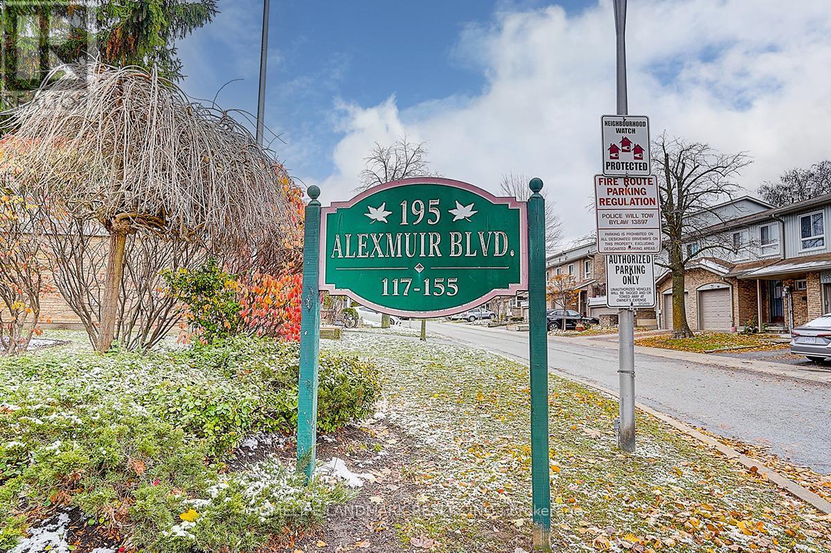 Front Street - 135 - 195 Alexmuir Boulevard, Toronto, ON - Outdoor